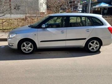 Авто Skoda Fabia 2010 № 8650243
