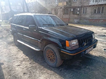 Авто Jeep Grand Cherokee 1993 № 8650447