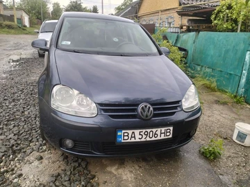 Авто Volkswagen Golf 2004 № 8650484