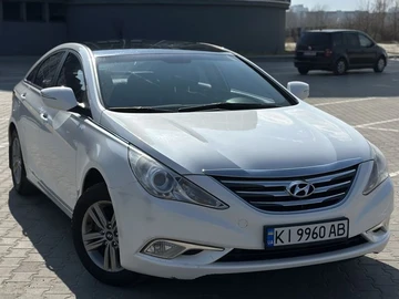 Авто Hyundai Sonata 2013 № 8650499