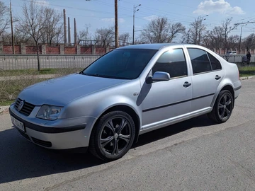 Авто Volkswagen Bora 2004 № 8650673