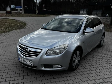 Авто Opel Insignia 2010 № 8650701