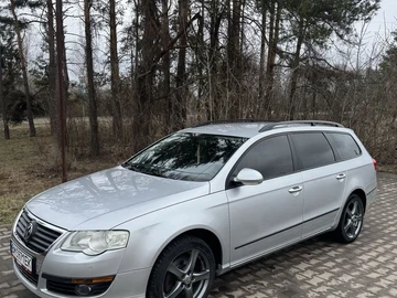 Авто Volkswagen Passat Variant 2008 № 8650754