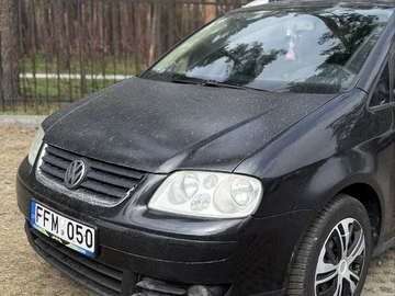 Авто Volkswagen Touran 2004 № 8650924