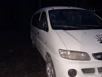Авто Hyundai H1 Starex  1999 № 8651019