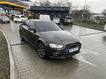 Авто Audi A4 2013 № 8651059