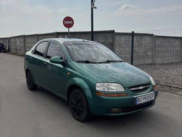 Авто Chevrolet Aveo 2005 № 8651067