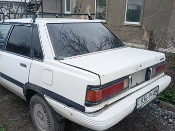 Авто Toyota Camry 1988 № 8651072