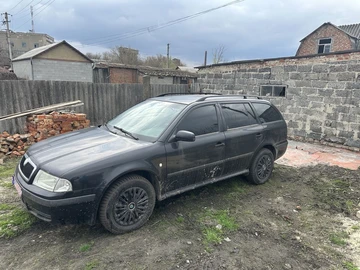 Авто Skoda Octavia 2003 № 8651241