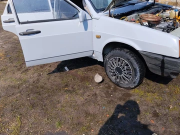 Авто ВАЗ 2109 2003 № 8651313
