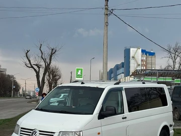Авто Volkswagen Transporter 2005 № 8651627