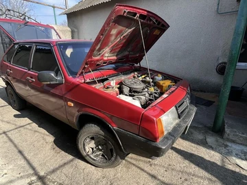 Авто ВАЗ 2109 1988 № 8651632