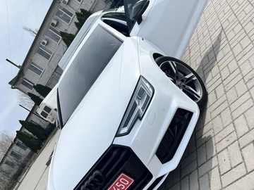 Авто Audi A4 2017 № 8651760