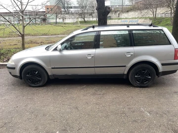 Авто Volkswagen Passat Variant 2004 № 8651778