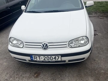 Авто Volkswagen Golf 2000 № 8651905