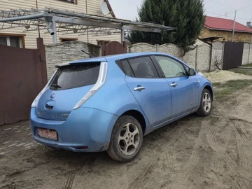 Авто Nissan Leaf 2011 № 8651957
