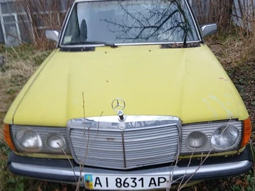 Авто Mercedes 200 1982 № 8652159