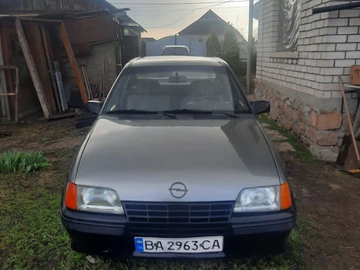 Авто Opel Kadett 1987 № 8652200
