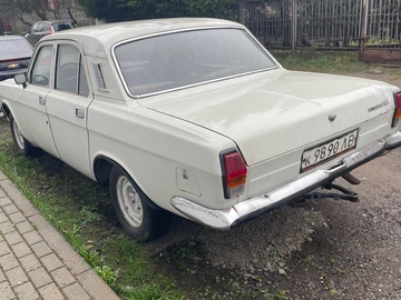 Авто ГАЗ 24-10 Волга 1988 № 8652229