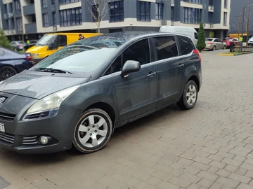 Авто Peugeot 5008 2009 № 8652245