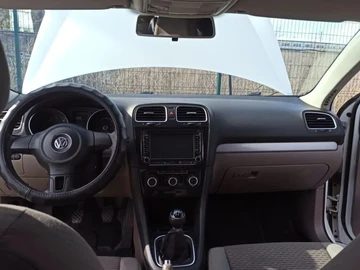 Авто Volkswagen Golf 2010 № 8652451