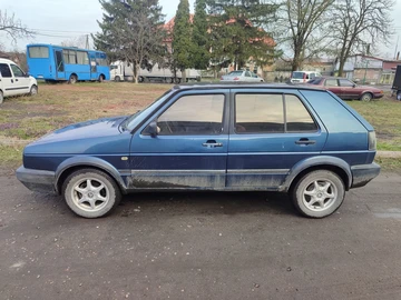 Авто Volkswagen Golf 1990 № 8652643
