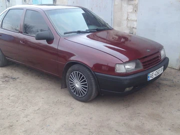 Авто Opel Vectra 1991 № 8652649