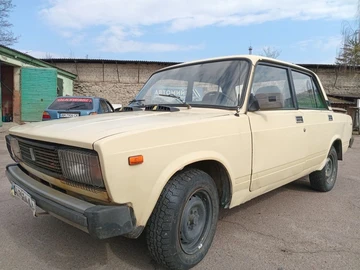 Авто ВАЗ 2105 1994 № 8652707