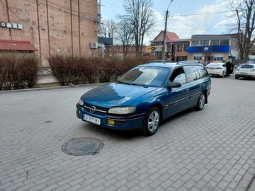 Авто Opel Omega 1994 № 8652853
