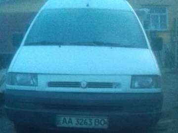 Авто Peugeot Expert 2000 № 8653118