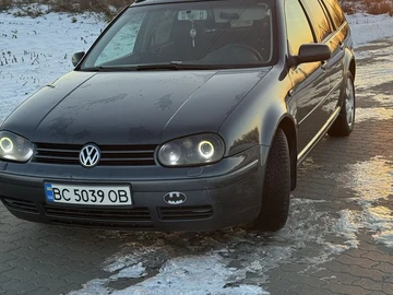 Авто Volkswagen Golf 2003 № 8653138