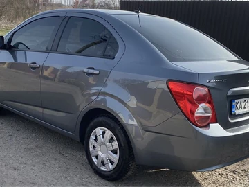 Авто Chevrolet Aveo 2013 № 8653158
