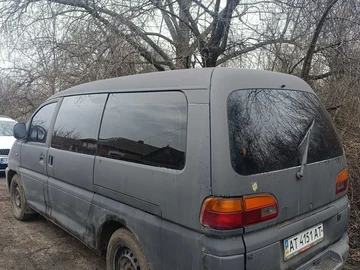Авто Mitsubishi Delica 1999 № 8653526