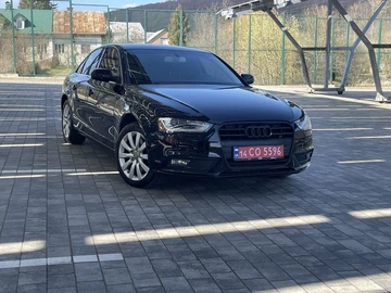 Авто Audi A4 2012 № 8653528