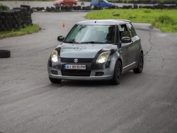 Авто Suzuki Swift 2008 № 8653671