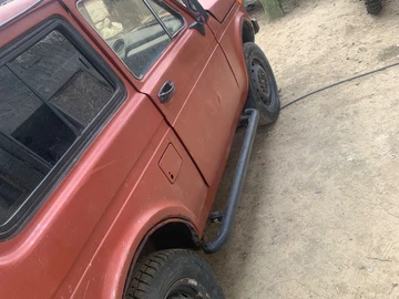 Авто ВАЗ 2121 1999 № 8653680