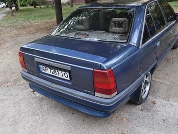 Авто Opel Omega 1988 № 8653935