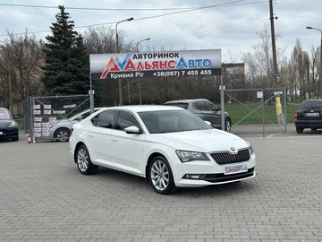 Авто Skoda Superb 2015 № 8654091