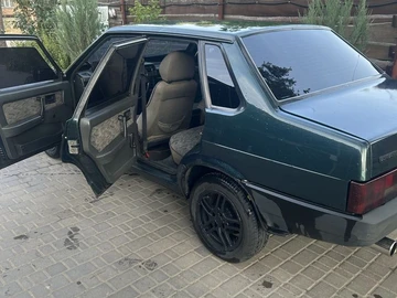 Авто ВАЗ 21099 2002 № 8654095