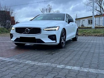Авто Volvo S60 2019 № 8654365