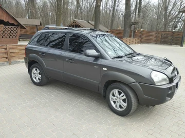 Авто Hyundai Tucson 2007 № 8654393