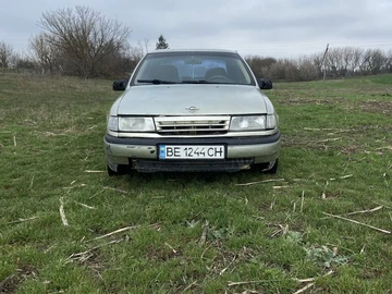 Авто Opel Vectra 1989 № 8654401