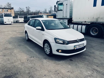 Авто Volkswagen Polo 2012 № 8654452