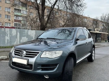 Авто Volkswagen Touareg 2007 № 8654456