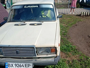 Авто ВАЗ 2107 1998 № 8654475