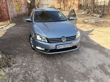 Авто Volkswagen Passat Variant 2012 № 8654487