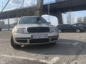 Авто Skoda Superb 2004 № 8654491