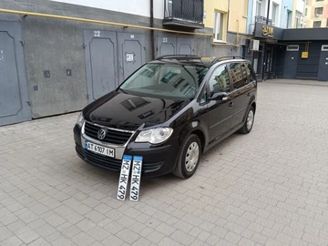 Авто Volkswagen Touran 2007 № 8654696