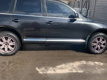 Авто Volkswagen Touareg 2007 № 8654931