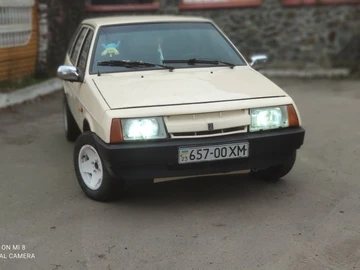 Авто ВАЗ 2109 1988 № 8654975